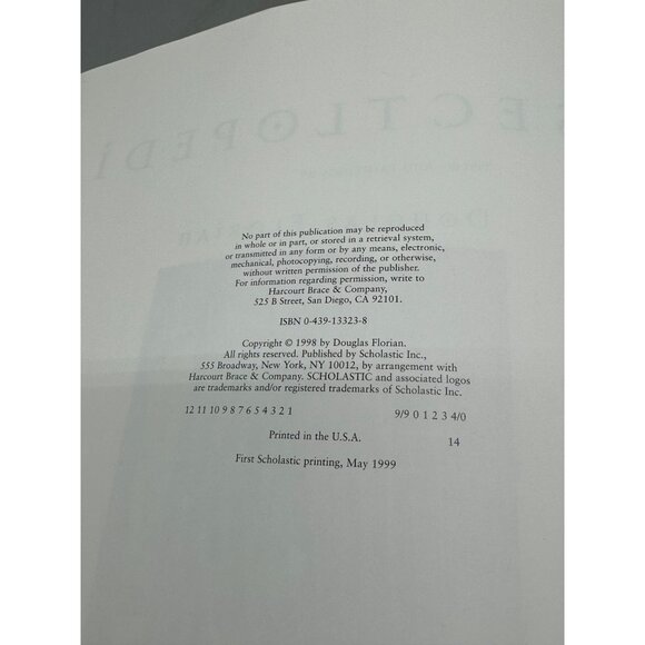 insectlopedia paperback book by Douglas Florian 1998 English Scholastic READ - Picture 5 of 6